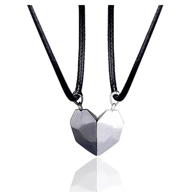 2pcs matching necklaces for couples Magnetic Lovers Heart necklaces Suction Wishing Stone