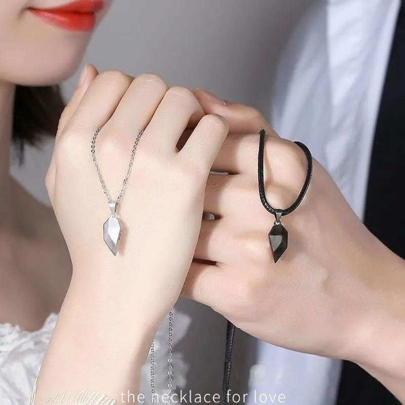2pcs matching necklaces for couples Magnetic Lovers Heart necklaces Suction Wishing Stone