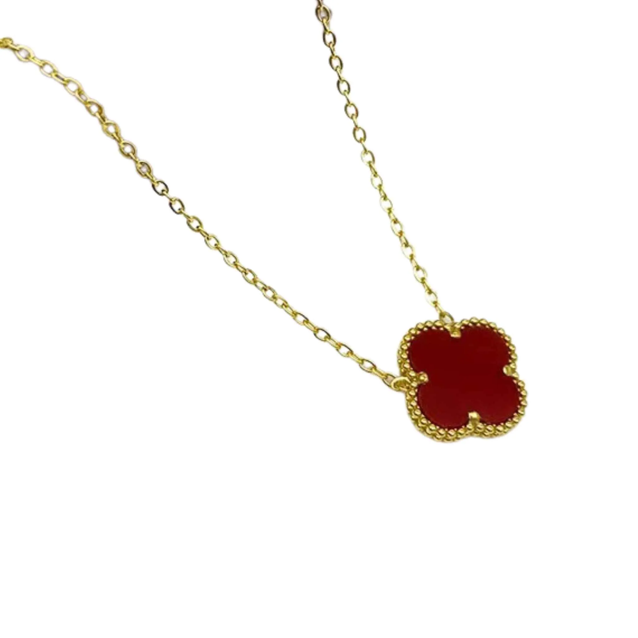 Clover Necklace