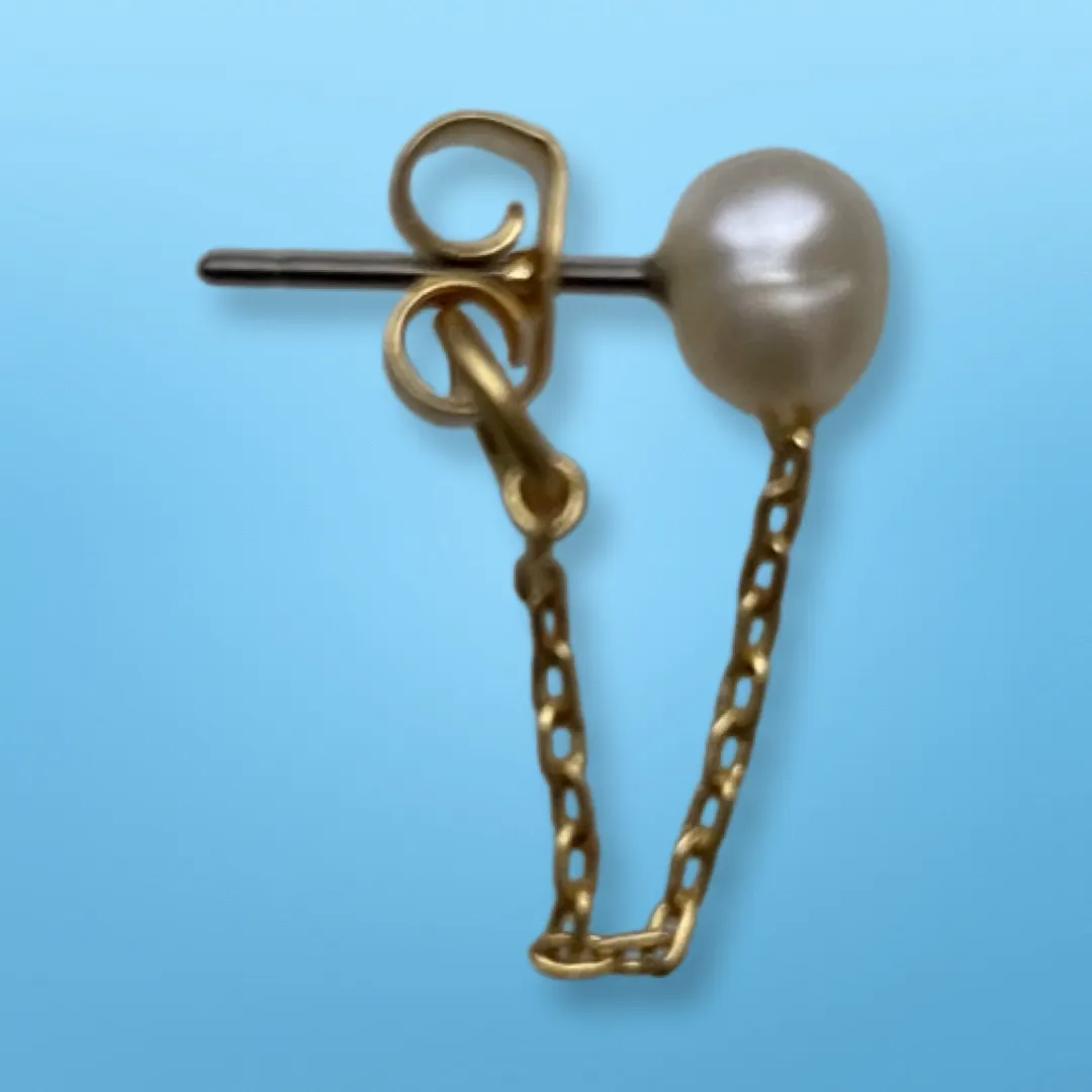 Freshwater Pearl Chain Stud Earrings