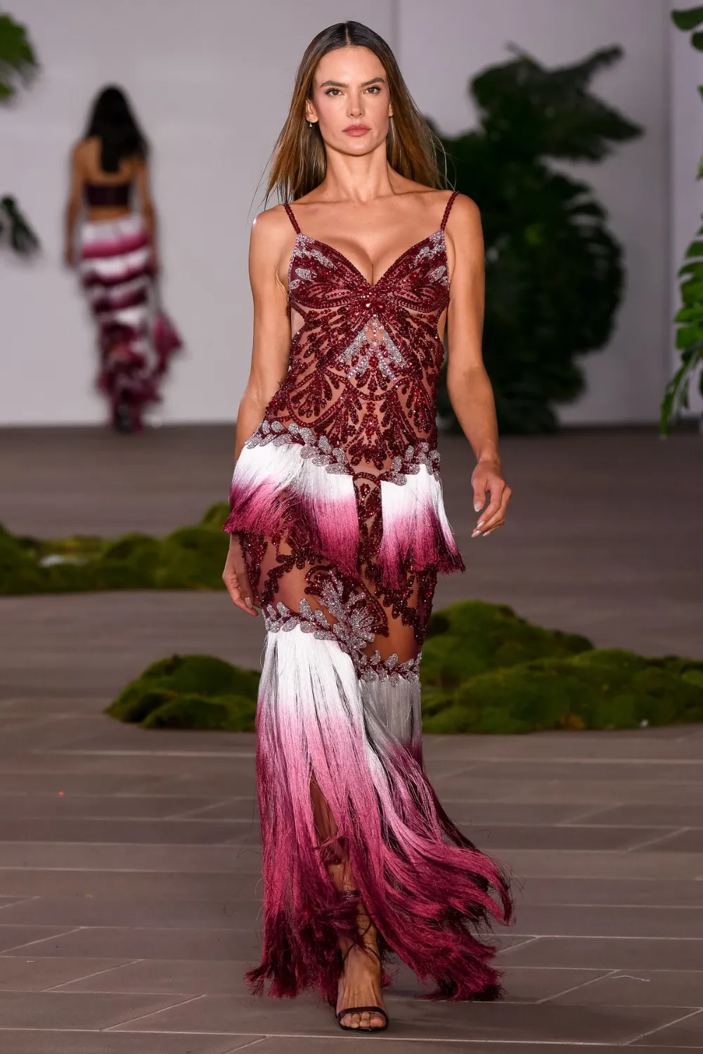 FRINGE GOWN (RUNWAY)
